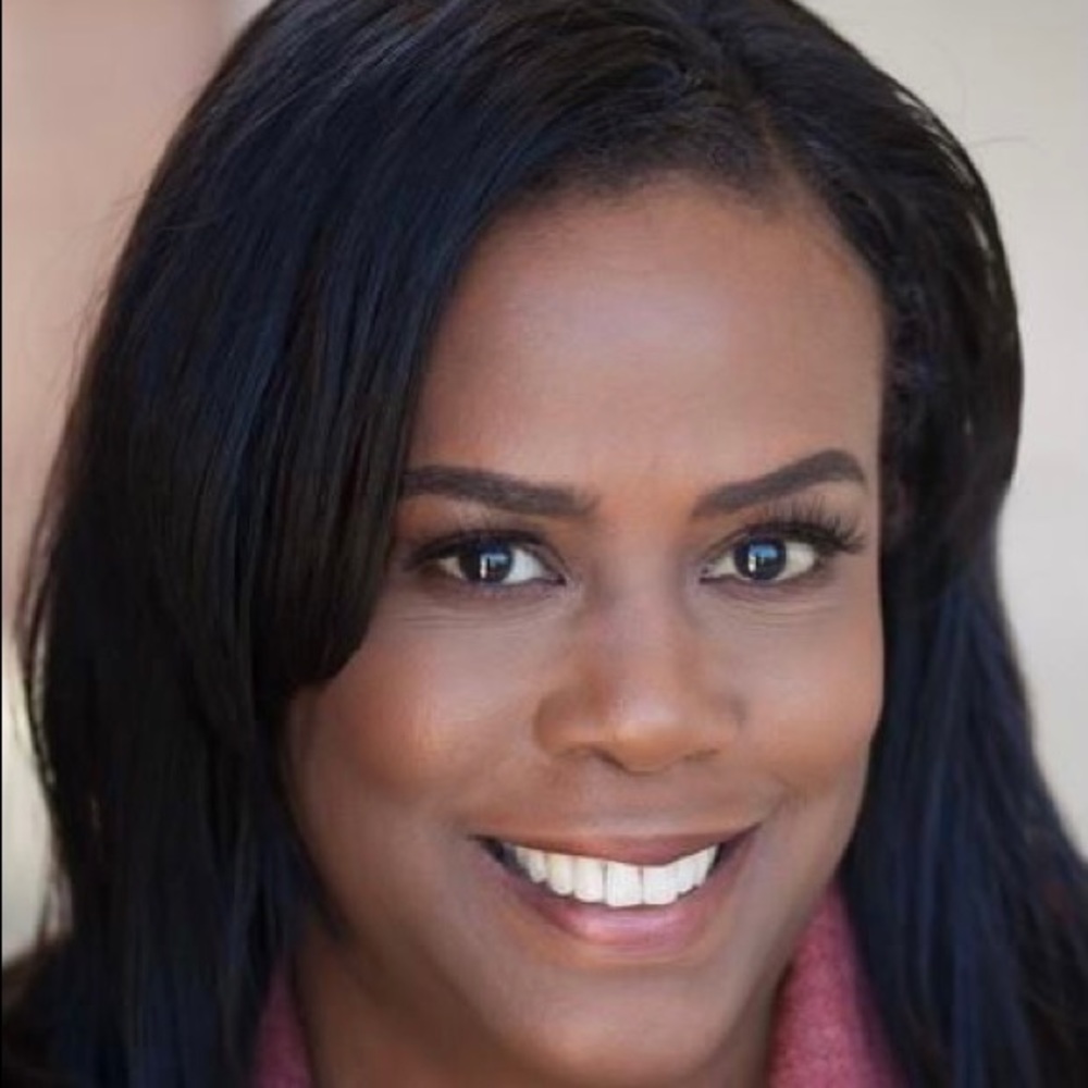 Meet your Posher, Vickie